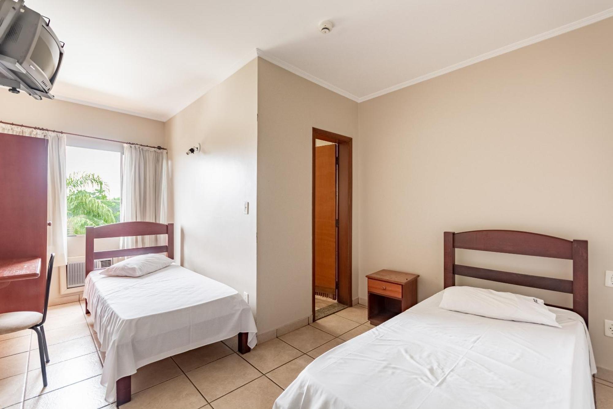 Oyo Hotel Vila Rica, Ribeirao Preto Exterior photo