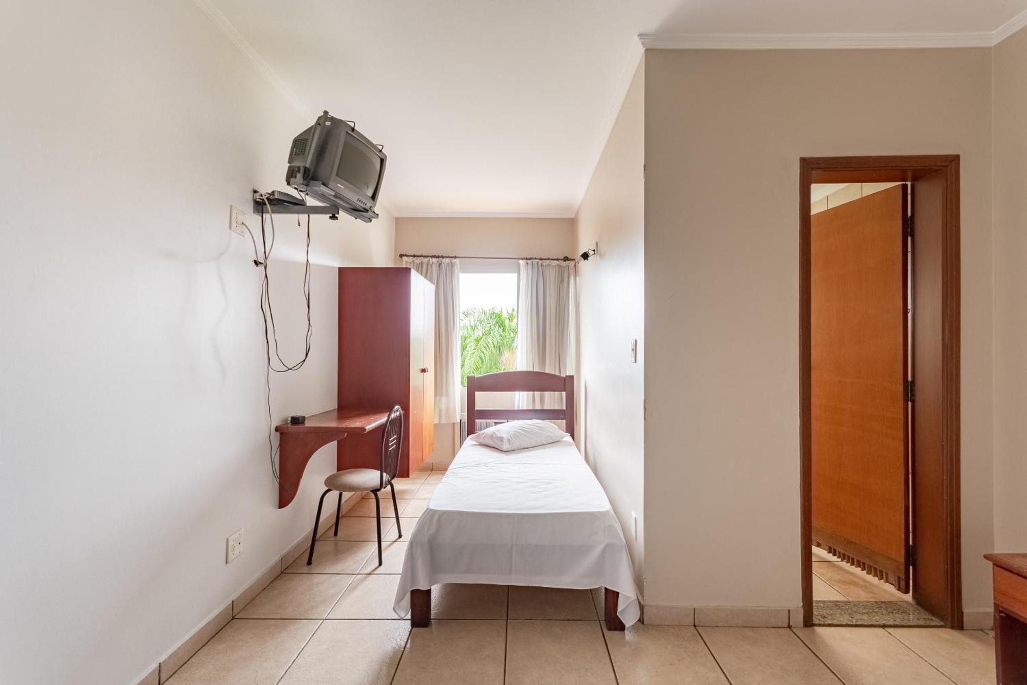 Oyo Hotel Vila Rica, Ribeirao Preto Exterior photo